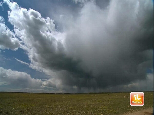 Meteo Lucca oggi nubi sparse Mercoledì 28 e Giovedì 29 sole e caldo