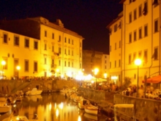 Effetto Venezia, il quartiiere illuminato durante la manifestazione