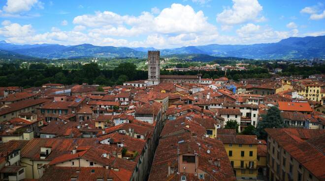 Lucca veduta dall