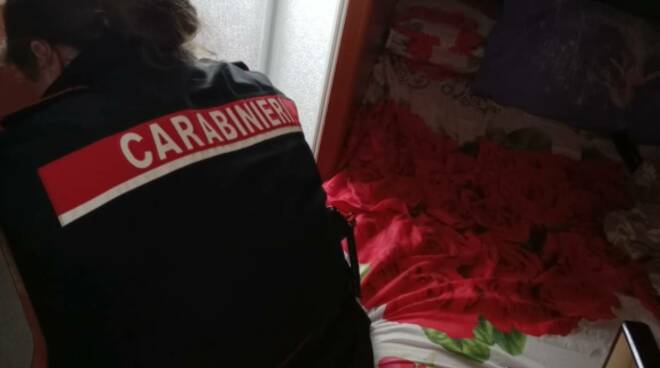arresto carabinieri dopo furto in abitazione a lammari