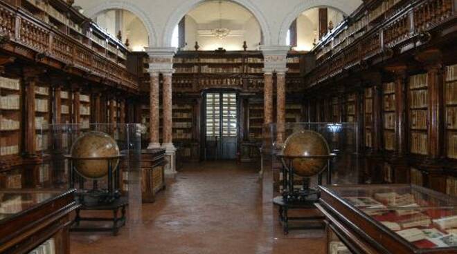 Biblioteca statale Lucca