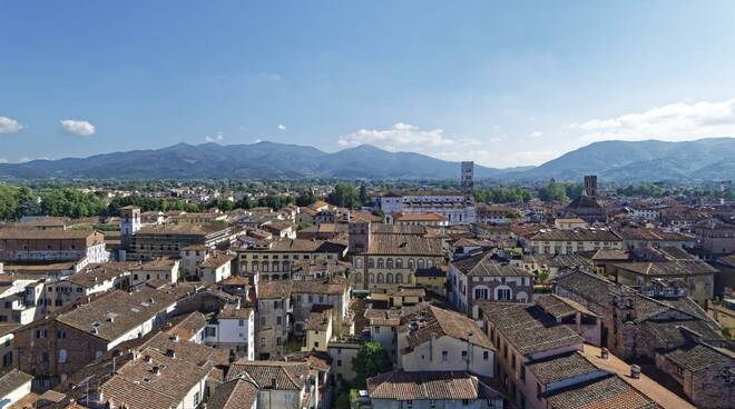 Lucca vista dal