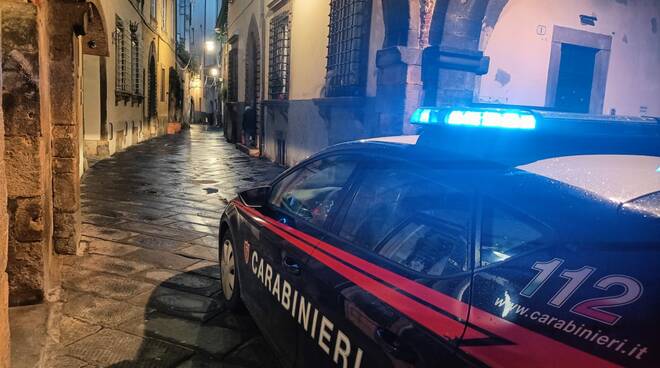 carabinieri lucca