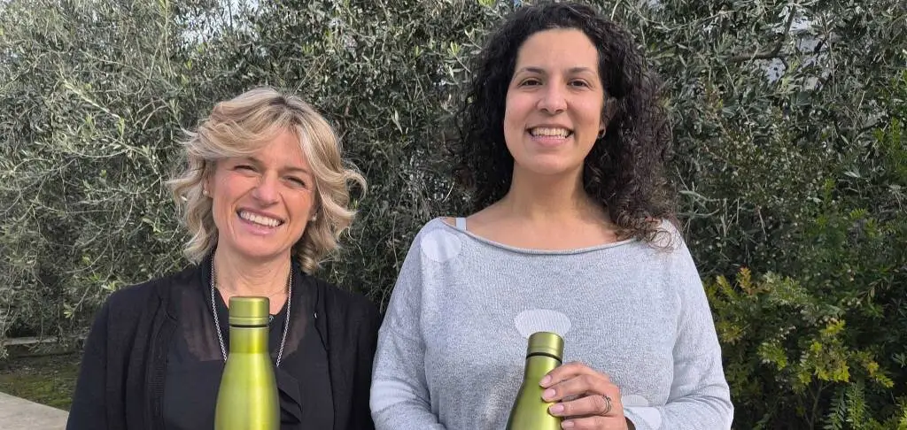 Capannori, il Comune distribuisce 800 borracce in acciaio inox agli studenti