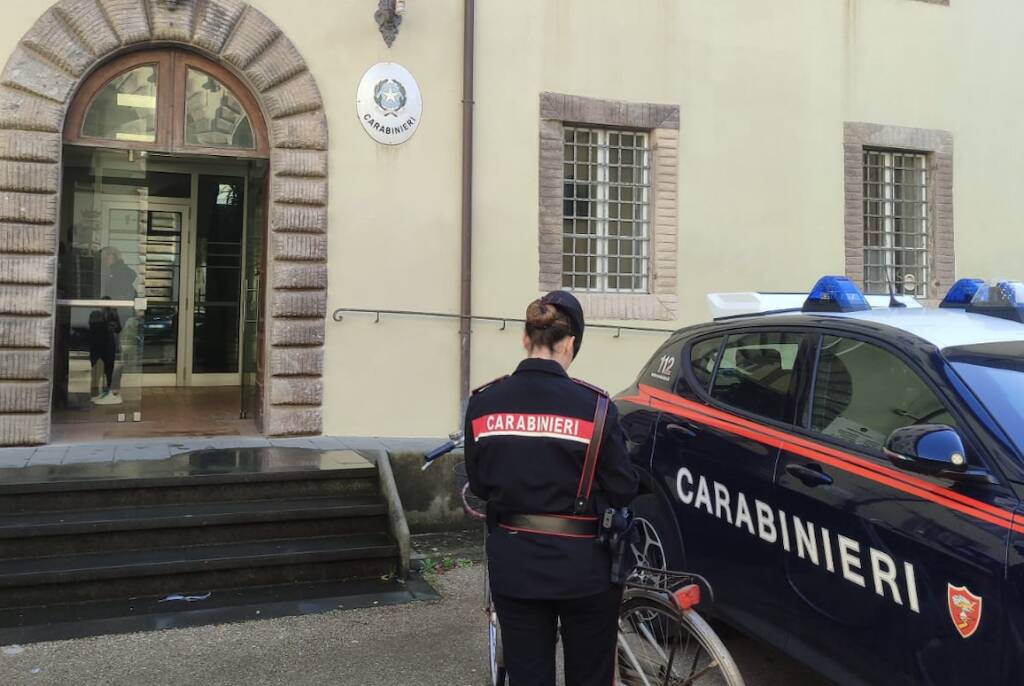 L’operaio morto in cartiera è stato ucciso con un colpo di arma da fuoco: c’è un fermato per omicidio