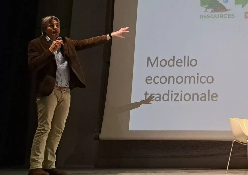 Progetto 'Ambientiamoci', sette classi del Majorana a lezione di ecologia