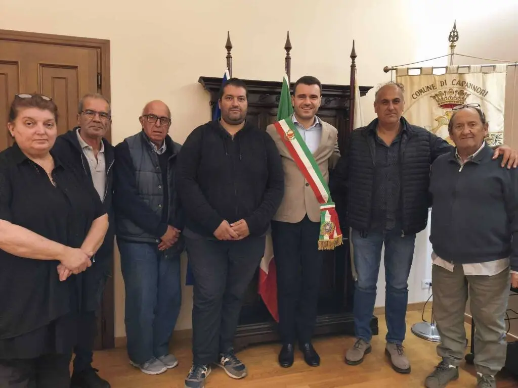Progetti di solidarietà, il sindaco Del Chiaro incontra una delegazione della Misericordia