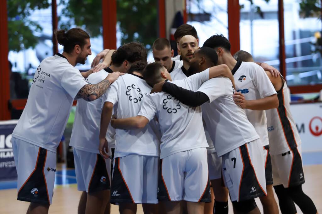 Spezia Basket Tarros
