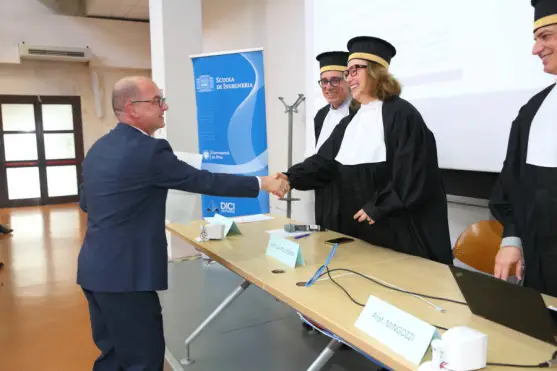 È lucchese il primo laureato al corso professionalizzante in tecniche per le costruzioni civili e la gestione del territorio