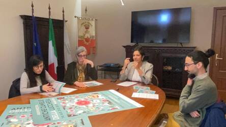 Mostra Antiche Camelie della Lucchesia