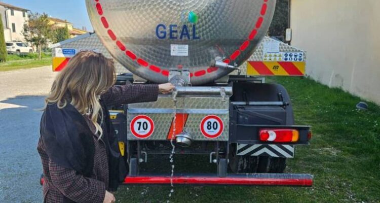 Bottone La tua pubblicità sul giornale