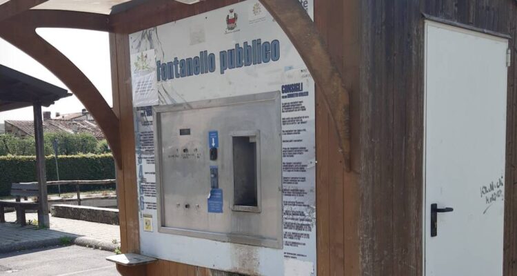 Bottone La tua pubblicità sul giornale