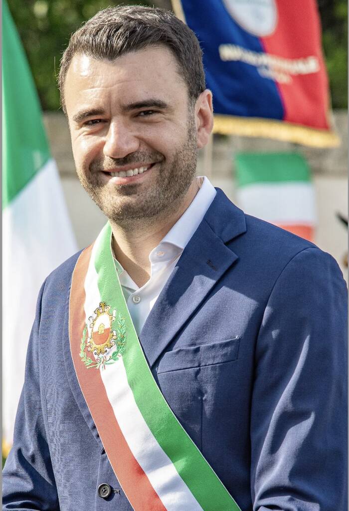 Bottone La tua pubblicità sul giornale