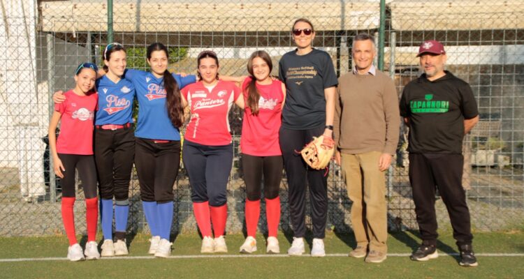 Clinic e presentazione del libro: Greta Cecchetti accende la giornata di softball a San Pietro a Vico