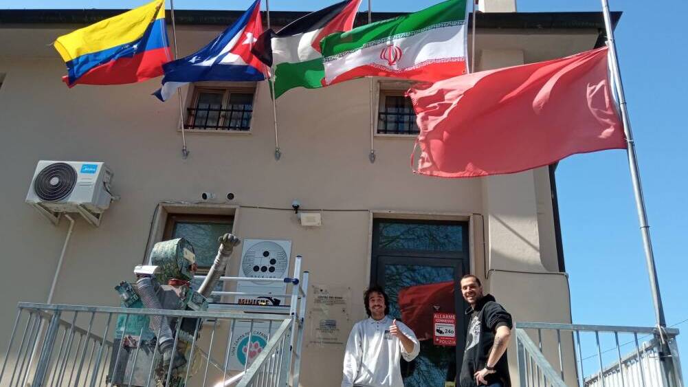 Bottone La tua pubblicità sul giornale