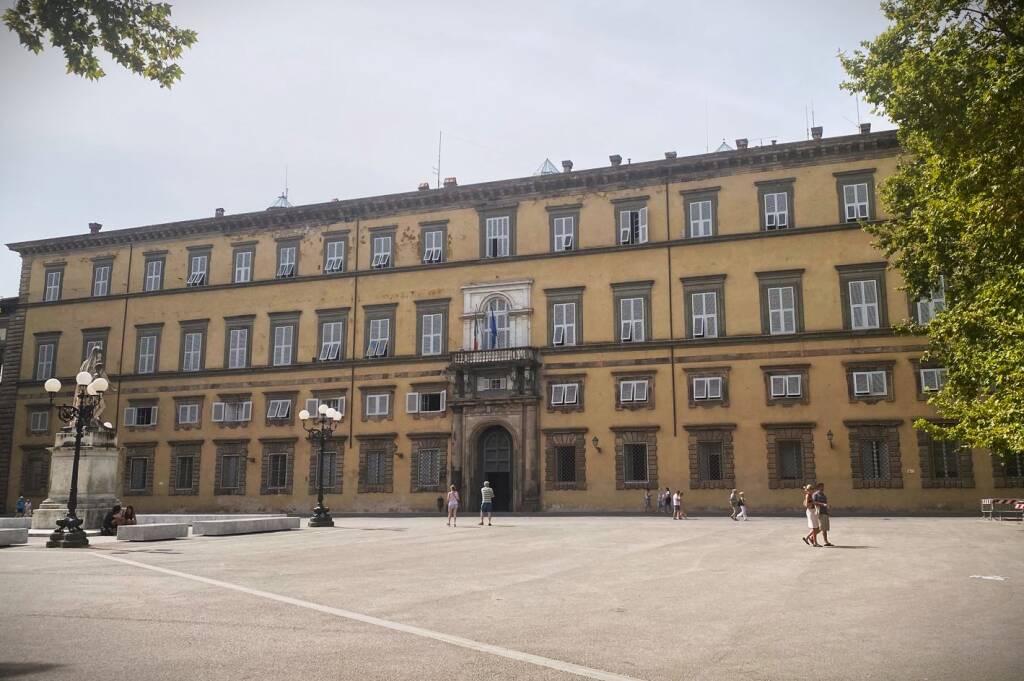 Bottone La tua pubblicità sul giornale