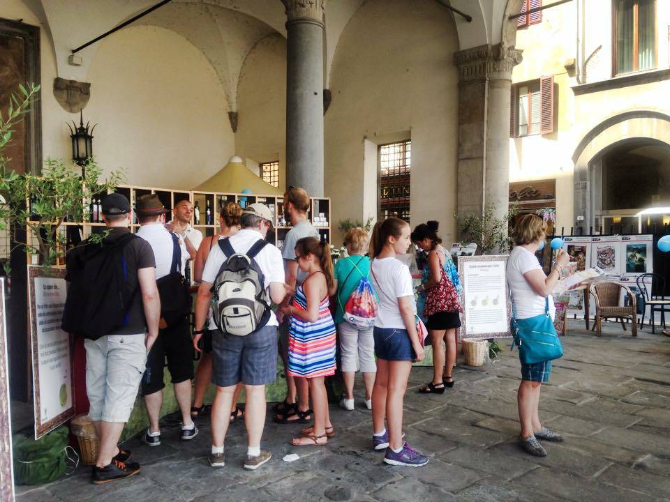 Bottone La tua pubblicità sul giornale