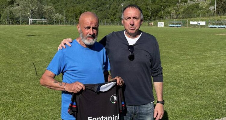Bottone La tua pubblicità sul giornale