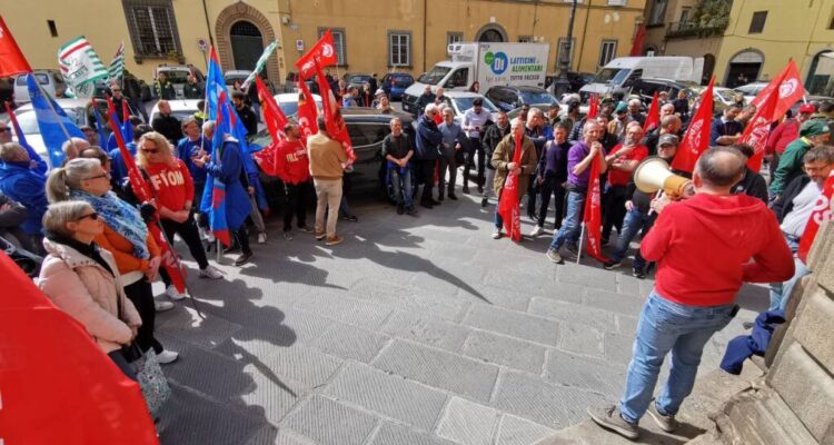 Bottone La tua pubblicità sul giornale