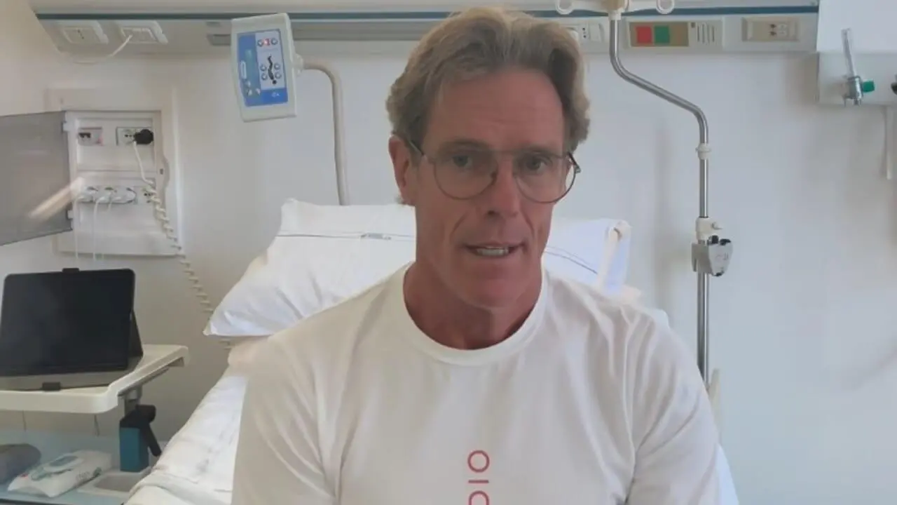 Un frame del video social postato da Mario Cipollini