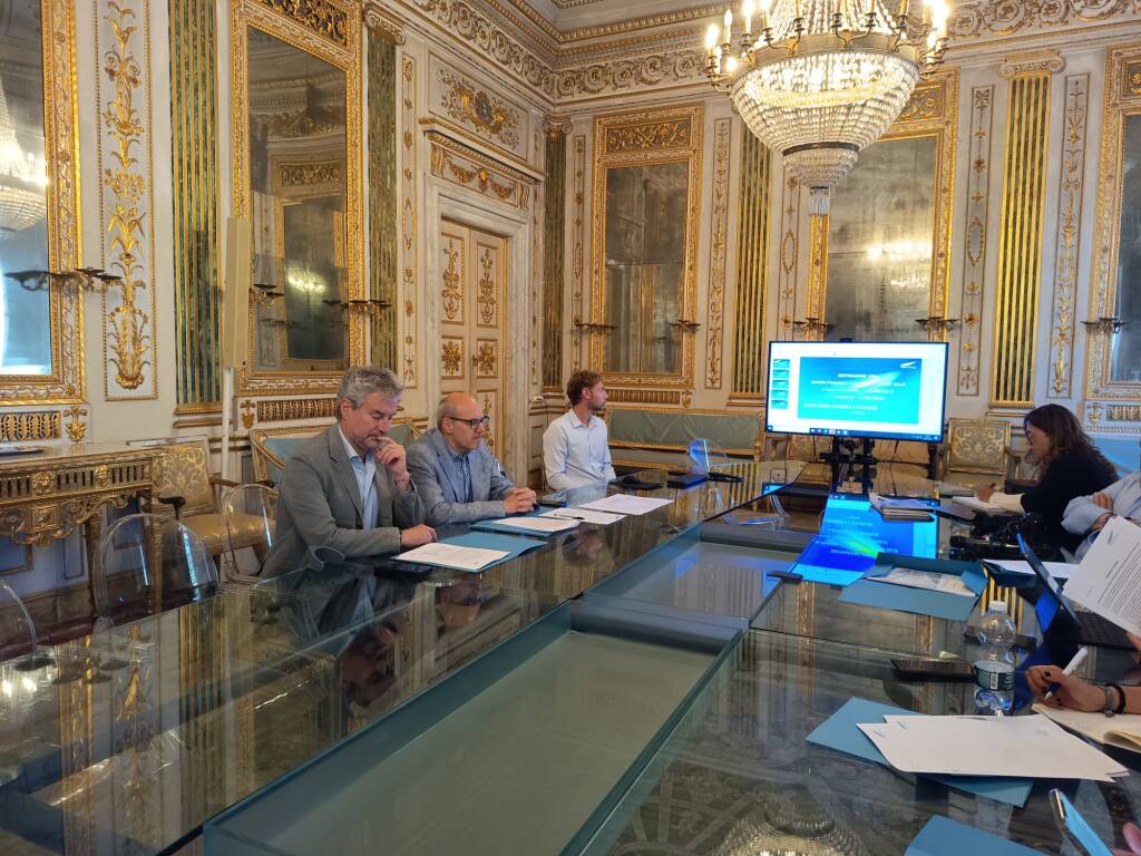 Bottone La tua pubblicità sul giornale