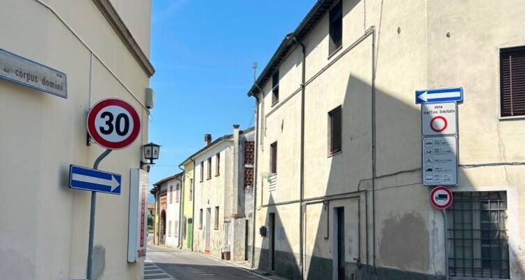 Bottone La tua pubblicità sul giornale