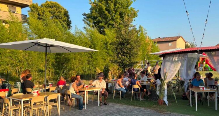 Bottone La tua pubblicità sul giornale