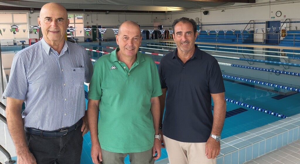 Gaetano Ceccarelli e Pierangelo Paoli alla piscina comunale di Capannori.