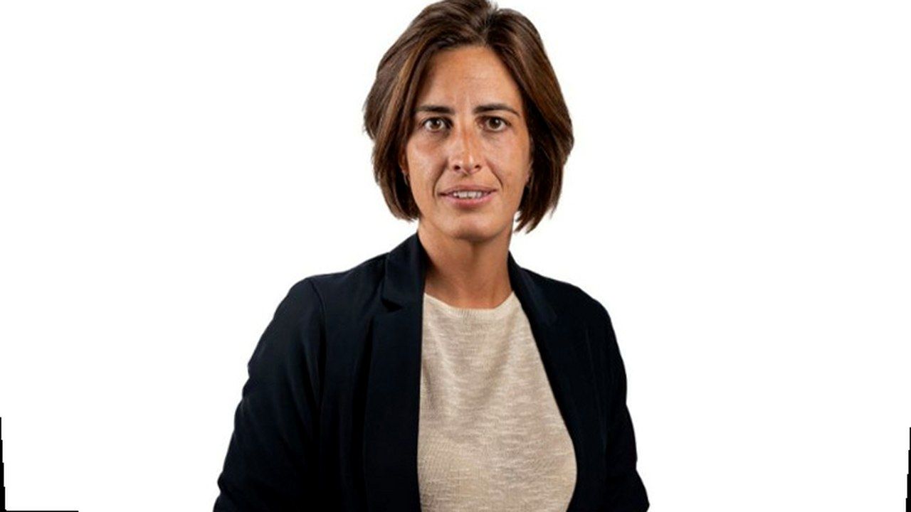 Sara D’Ambrosio, sindaca di Altopascio — stessa persona e stesso volto, nuova angolazione e inquadratura