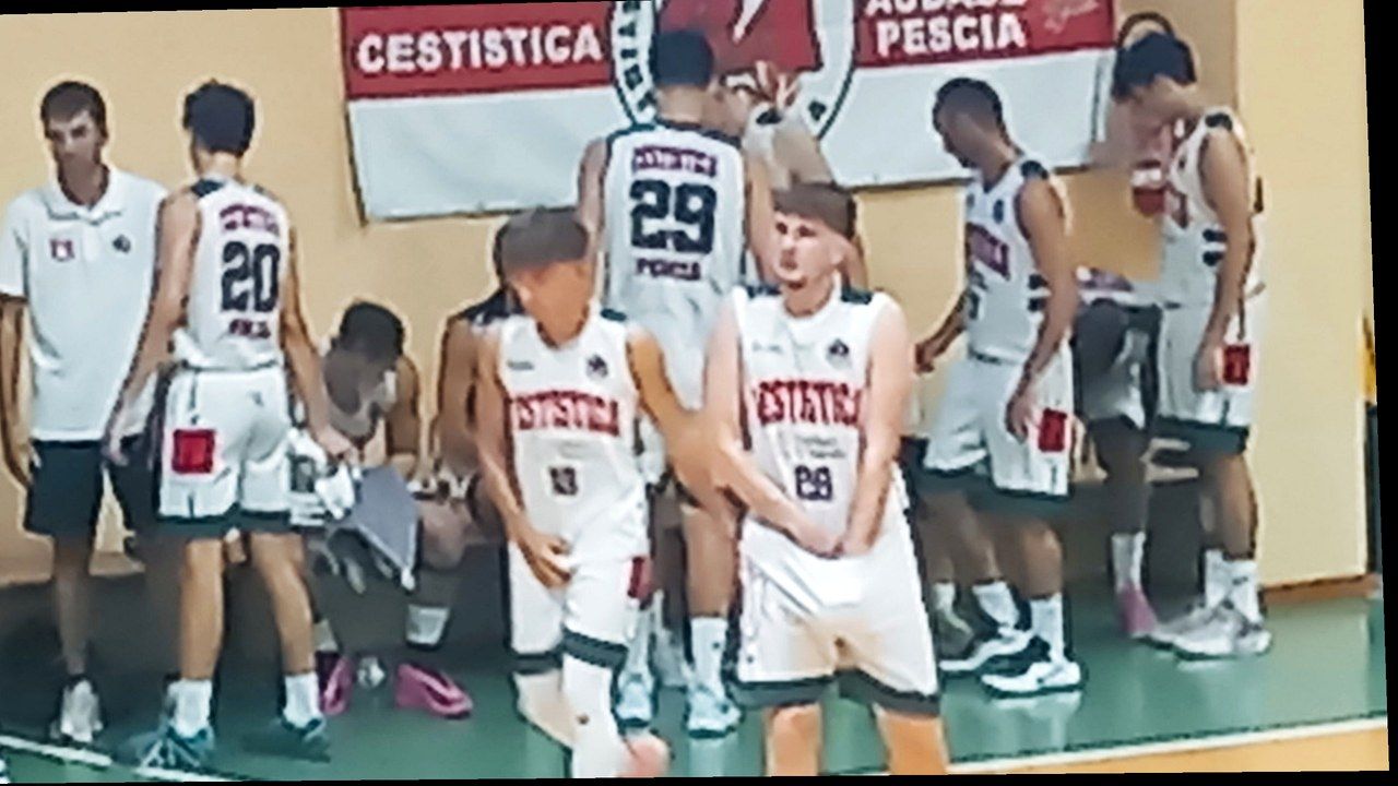 Cestistica Pescia in campo — stessa scena, nuova angolazione (volti invariati)