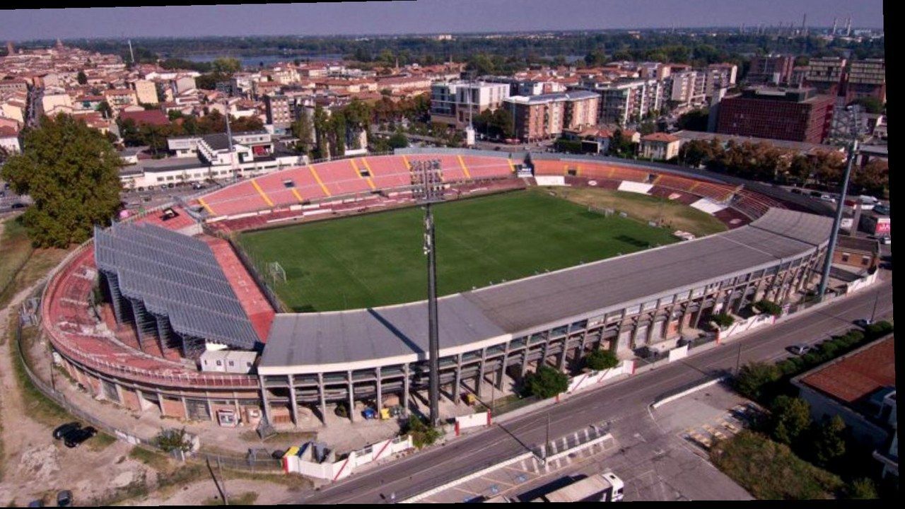 Stadio Martelli Mantova — stessa scena della fonte QuiNews, nuova angolazione e inquadratura (nessun volto inventato)