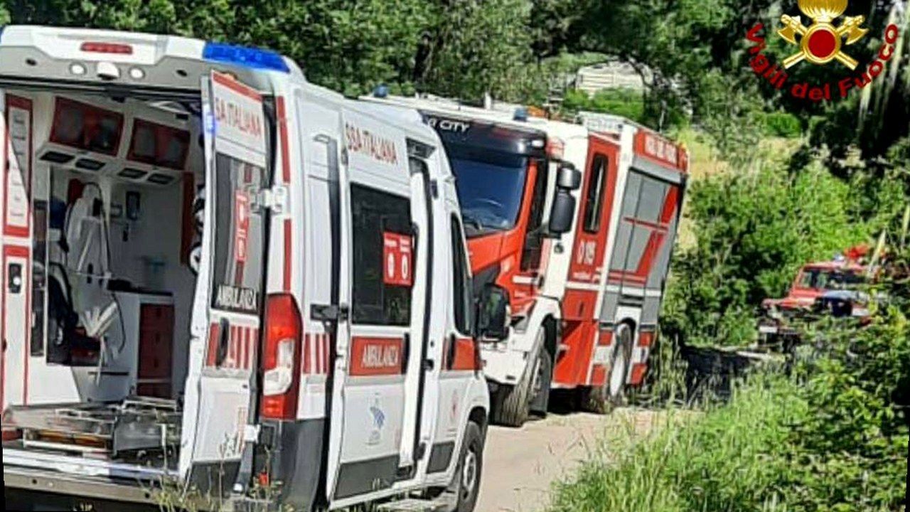 Seravezza Azzano: intervento di soccorso in area boschiva dopo malore di un fungaiolo