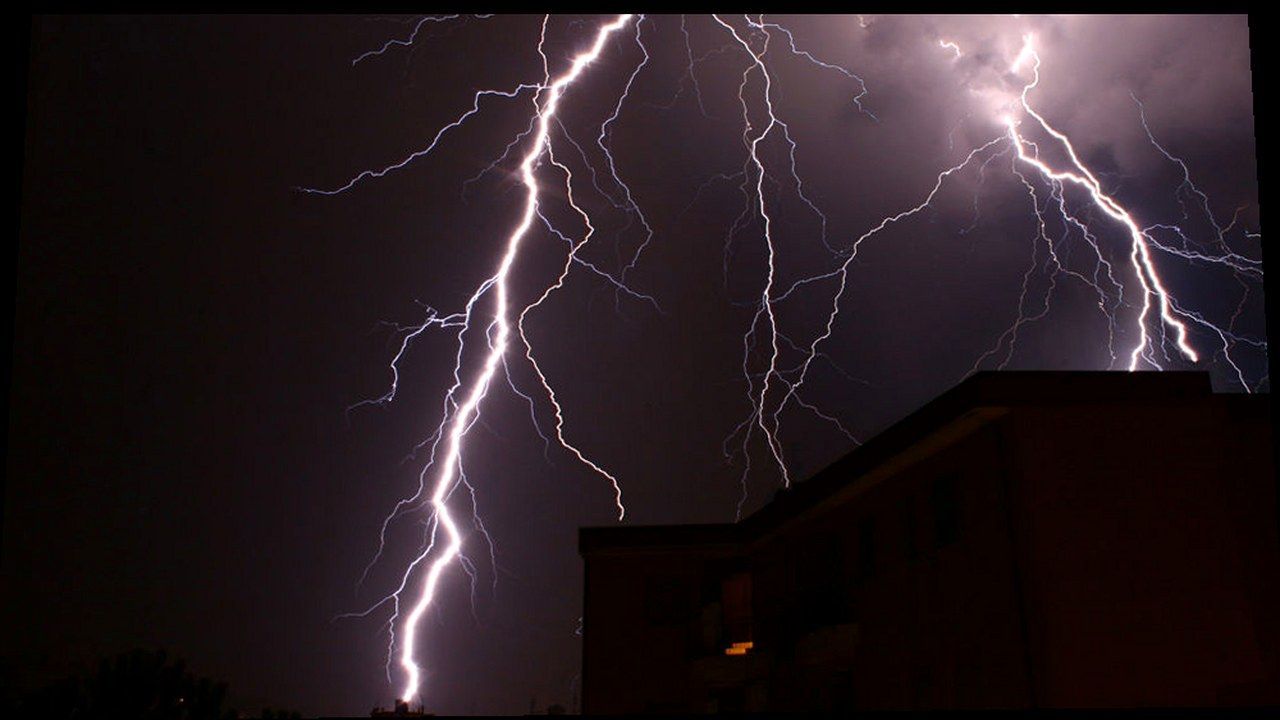 Temporale — stessa scena, nuova angolazione e inquadratura