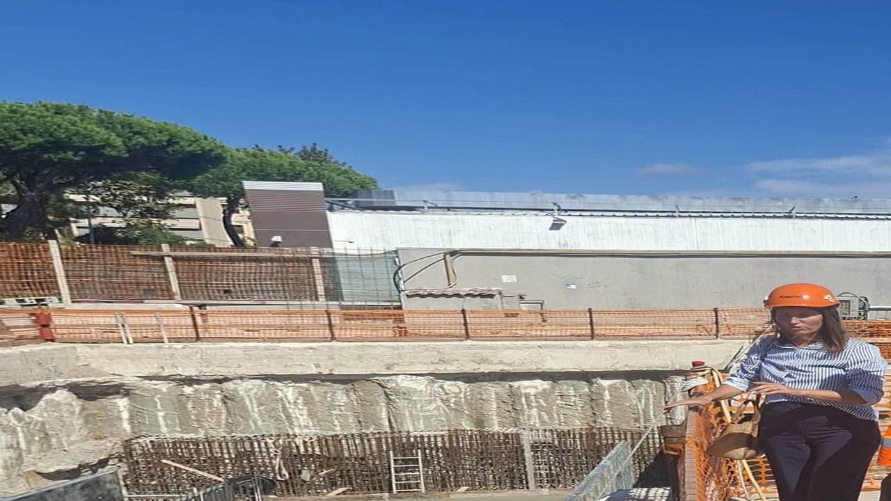 Cantiere del sottopasso di via San Francesco a Viareggio: platea pronto per la posa del monolite