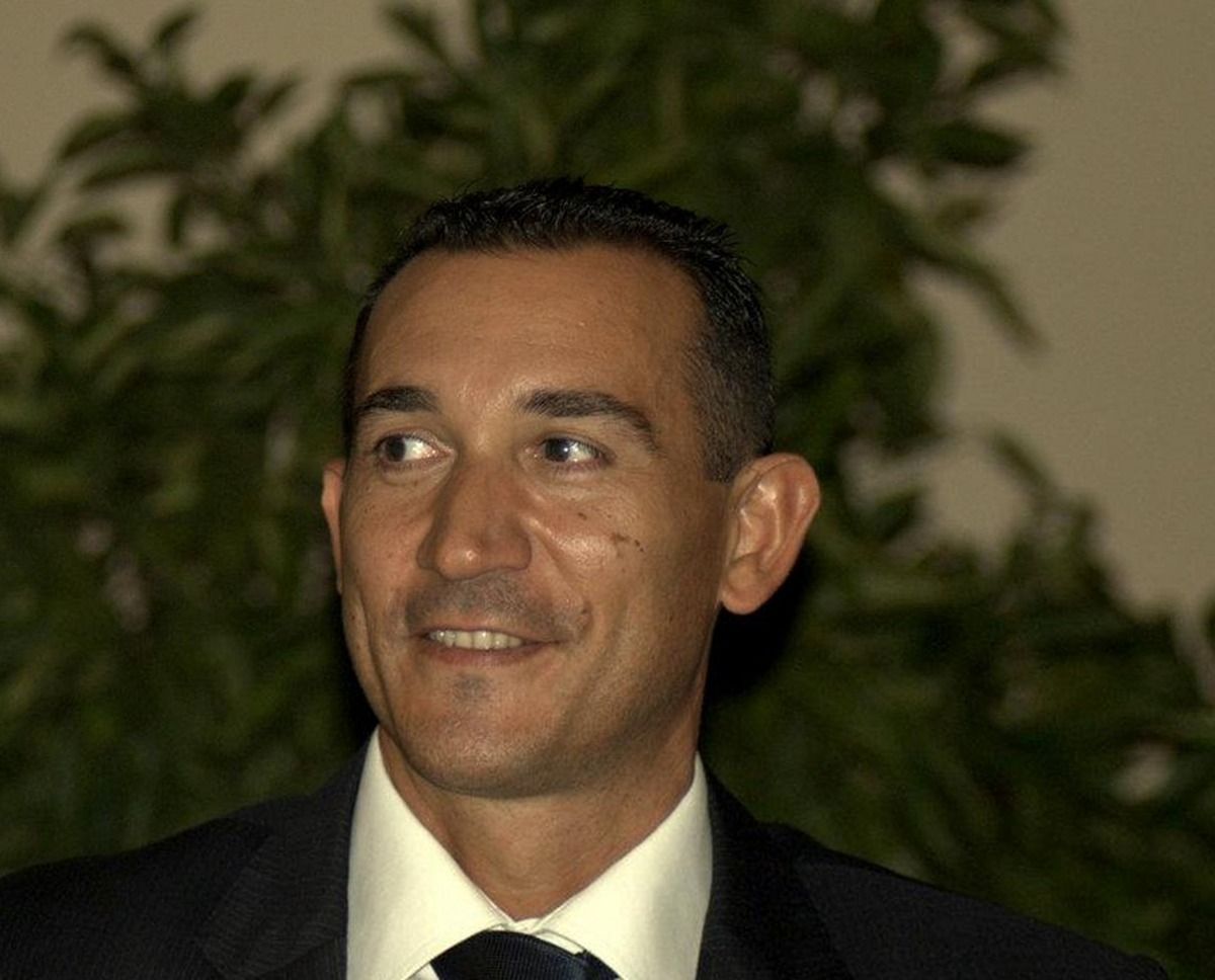 Luca Ravagni in abito scuro, ritratto all’aperto: presidente Snag e FederCartolai Confcommercio Pisa