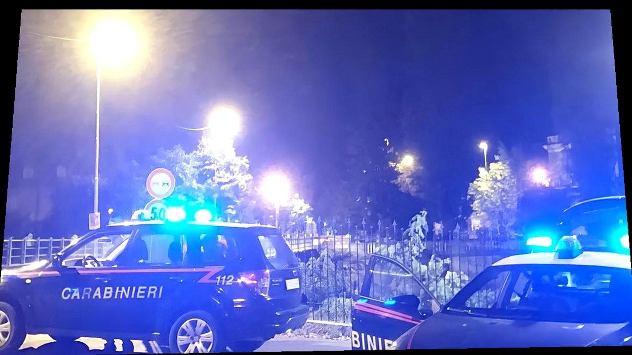 Pattuglie dei Carabinieri a Calcinaia dopo la maxi rissa davanti al Boccaccio
