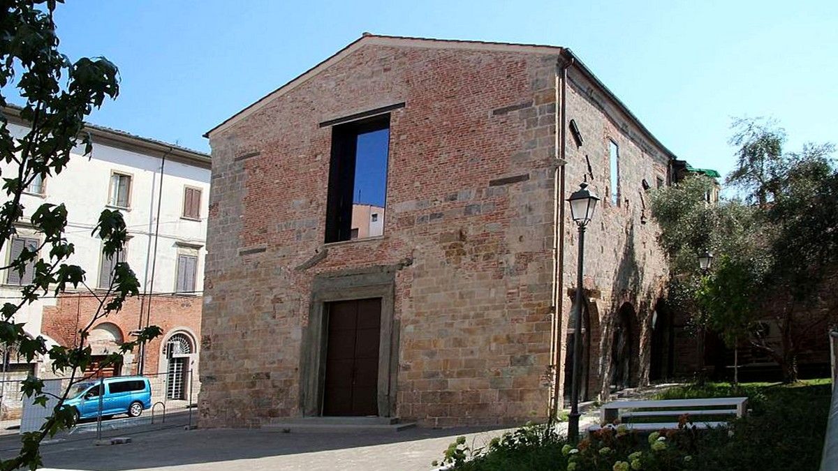 Ex chiesa di San Marco in Calcesana a Pisa dopo il restauro, via Garibaldi (nuova inquadratura)