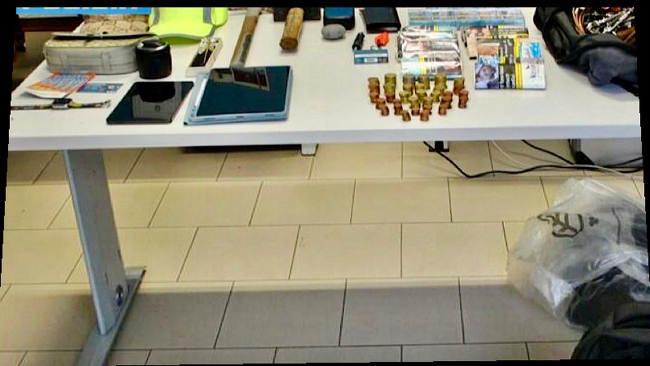 Intervento della Polizia di Stato a Pontedera, nuova inquadratura da foto Questura di Pisa
