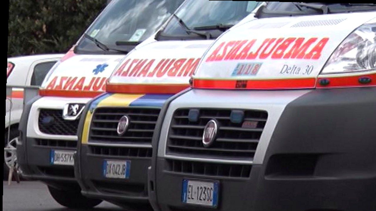 Mezzi di soccorso — stessa scena, nuova angolazione e inquadratura