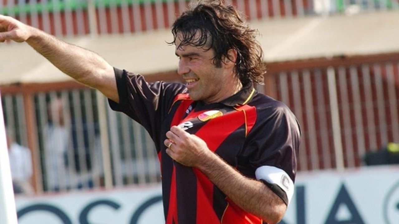 Eupremio Carruezzo, ex bomber della Lucchese, di nuovo in panchina all’Atletico Marginone