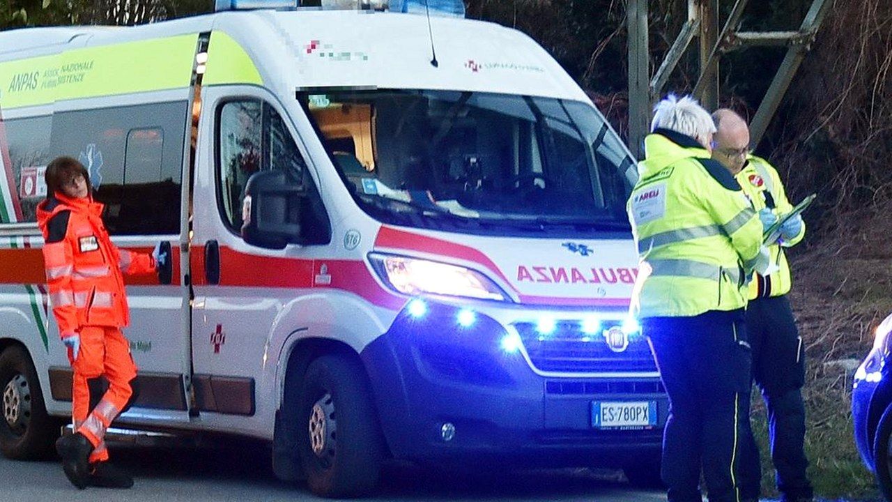 Ambulanza di soccorso — immagine di repertorio