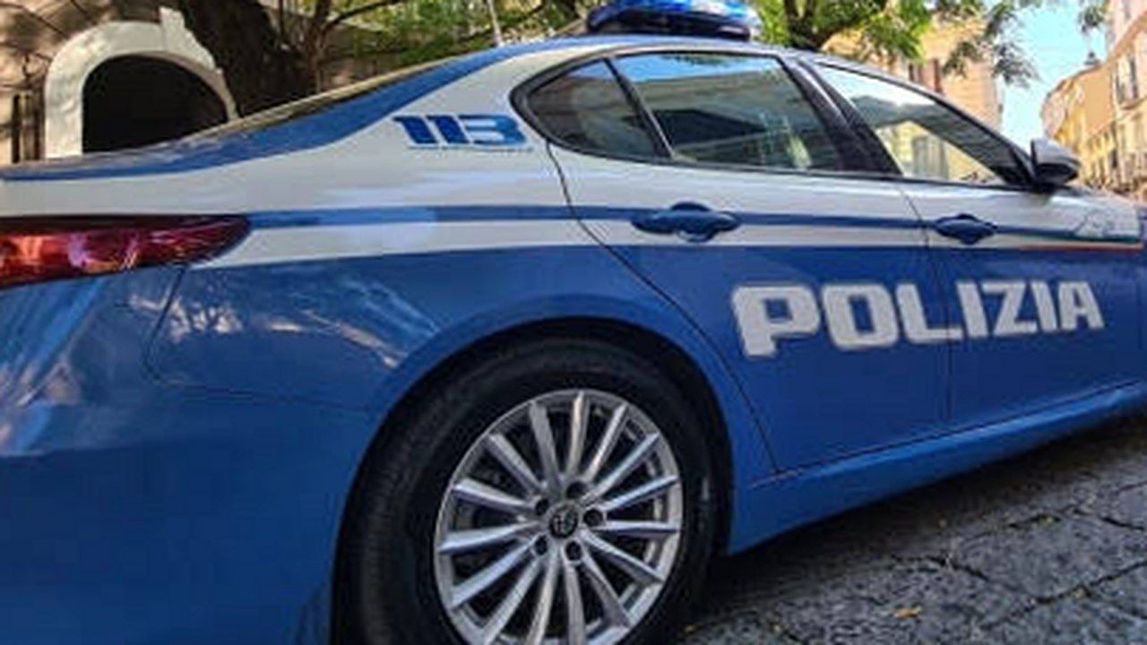 Forze di polizia: intervento e trattenimento in vista del rimpatrio (foto di archivio)