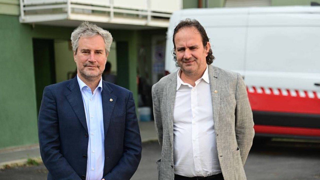 Lucca, San Vito: il sindaco Pardini e l’assessore Bartolomei alla riconsegna dei primi alloggi Erp dopo la bonifica
