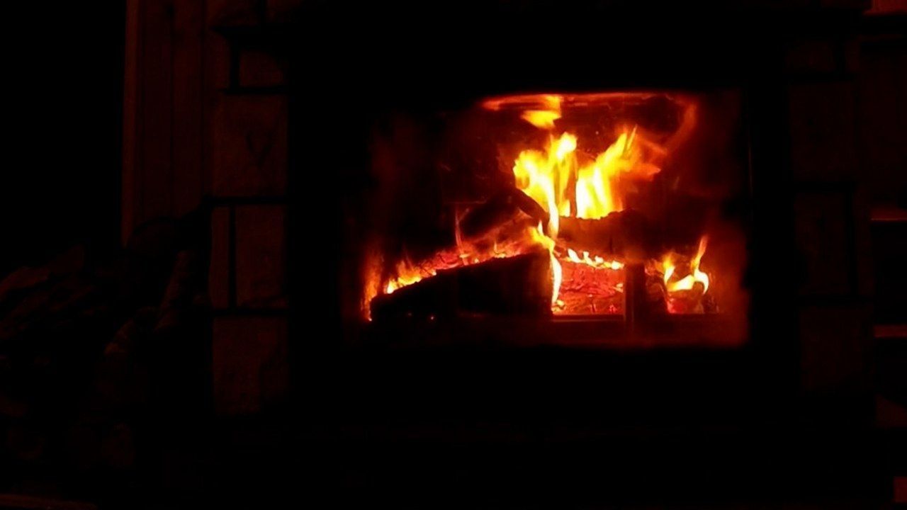 Altopascio, un caminetto acceso: dal 1° novembre nella Piana stretta sugli impianti sotto le quattro stelle