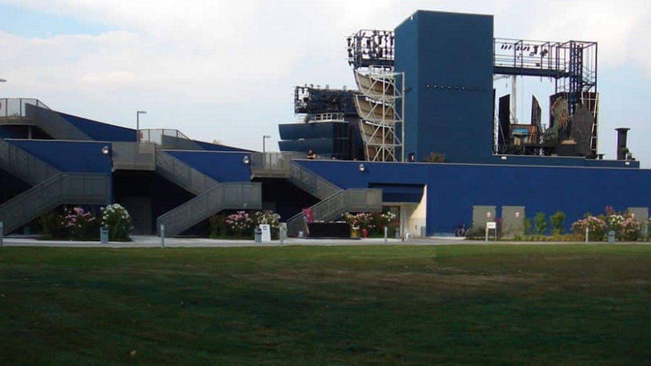 Torre del Lago, Gran Teatro Giacomo Puccini visto dal parco